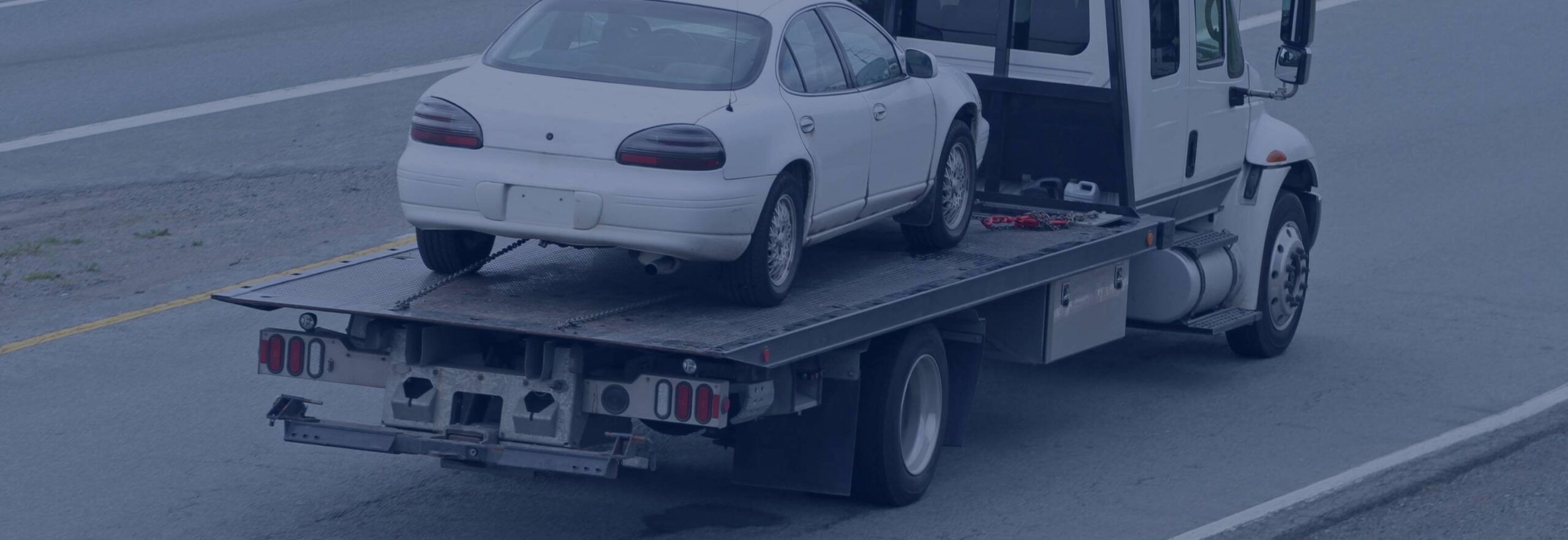 Weighing Your Long-Distance Car Towing Options 