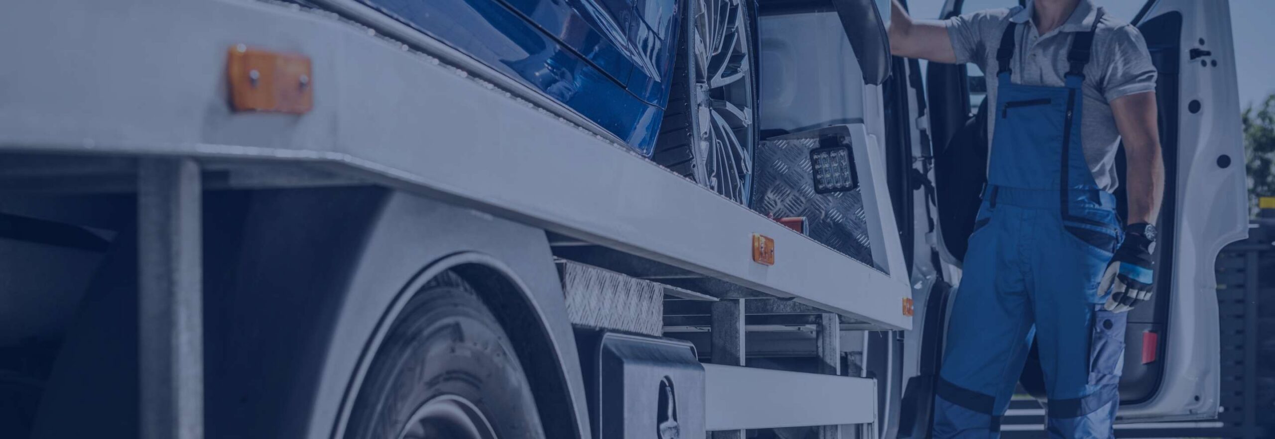 What is Flatbed Auto Transport?